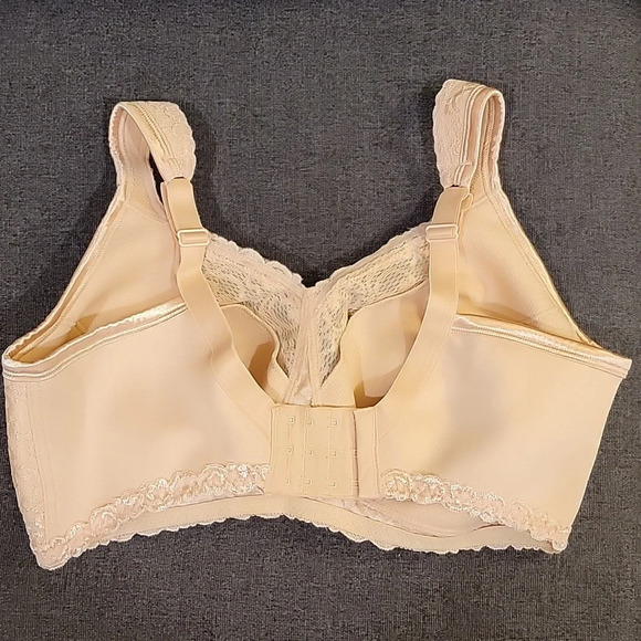Playtex 18Hour Wireless Breatable Comfort Bra Size 38DDD NWT - Picture 5 of 7